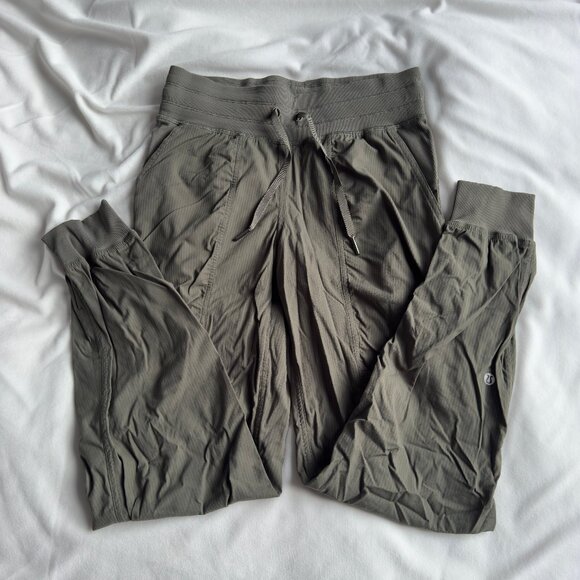 Lululemon Dance Studio Mid-Rise Jogger Full Length - Army Green - Size 4 - Picture 2 of 4